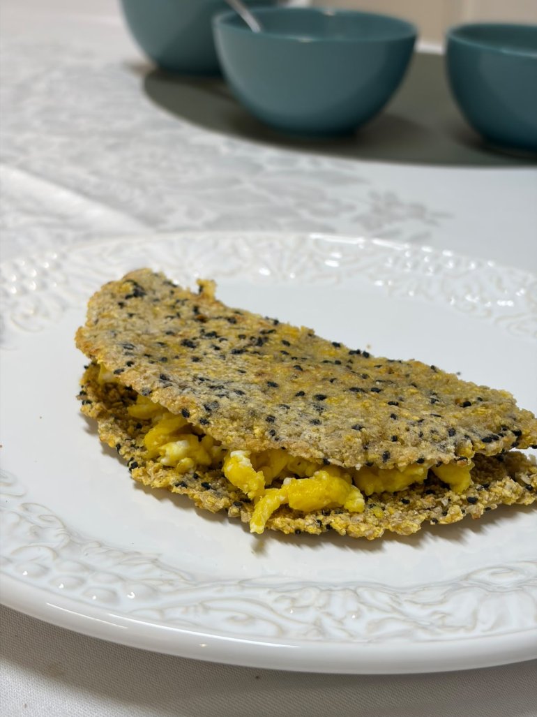 Toast crocante de flocão de milho e aveia