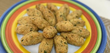BOLINHO DE ARROZ C/ FRANGO E AVEIA
